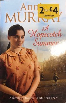 A Hopscotch Summer - Annie Murray