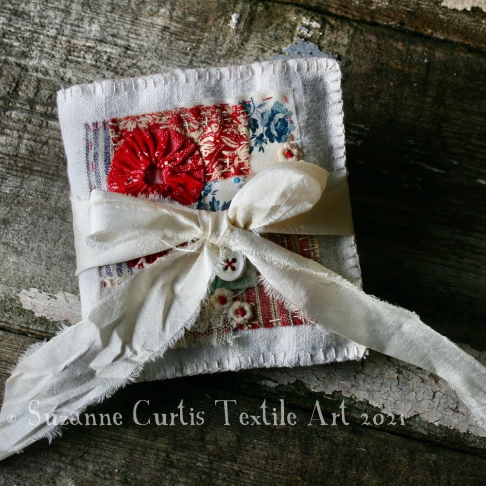 Textile Needle Book - Ivory Vintage and Homespun