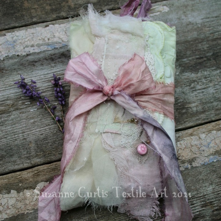 Tag & Ephemera Wrap G