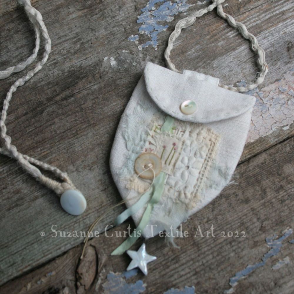 Textile Crystal Pouch C - Labradorite