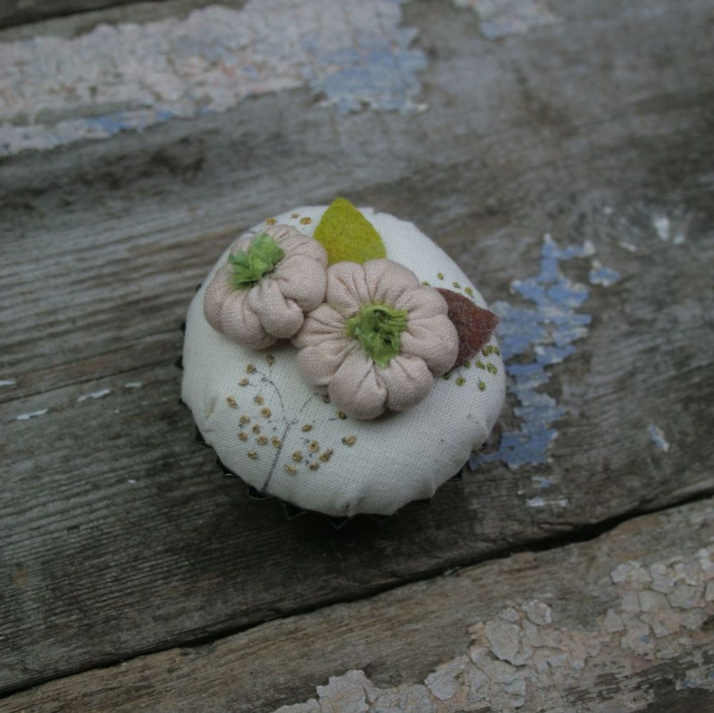 Small Vintage Tin Pincushion A