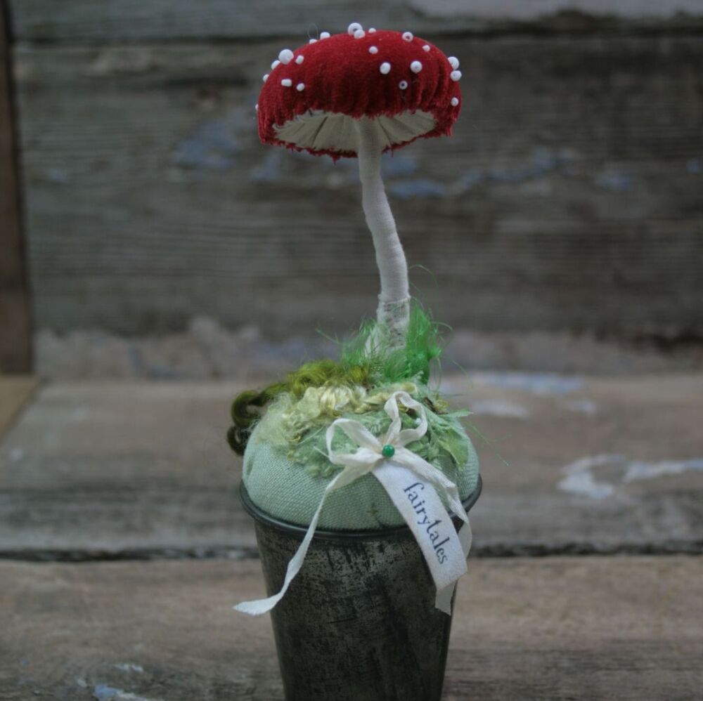 Fly Agaric Pincushion/Decoration H