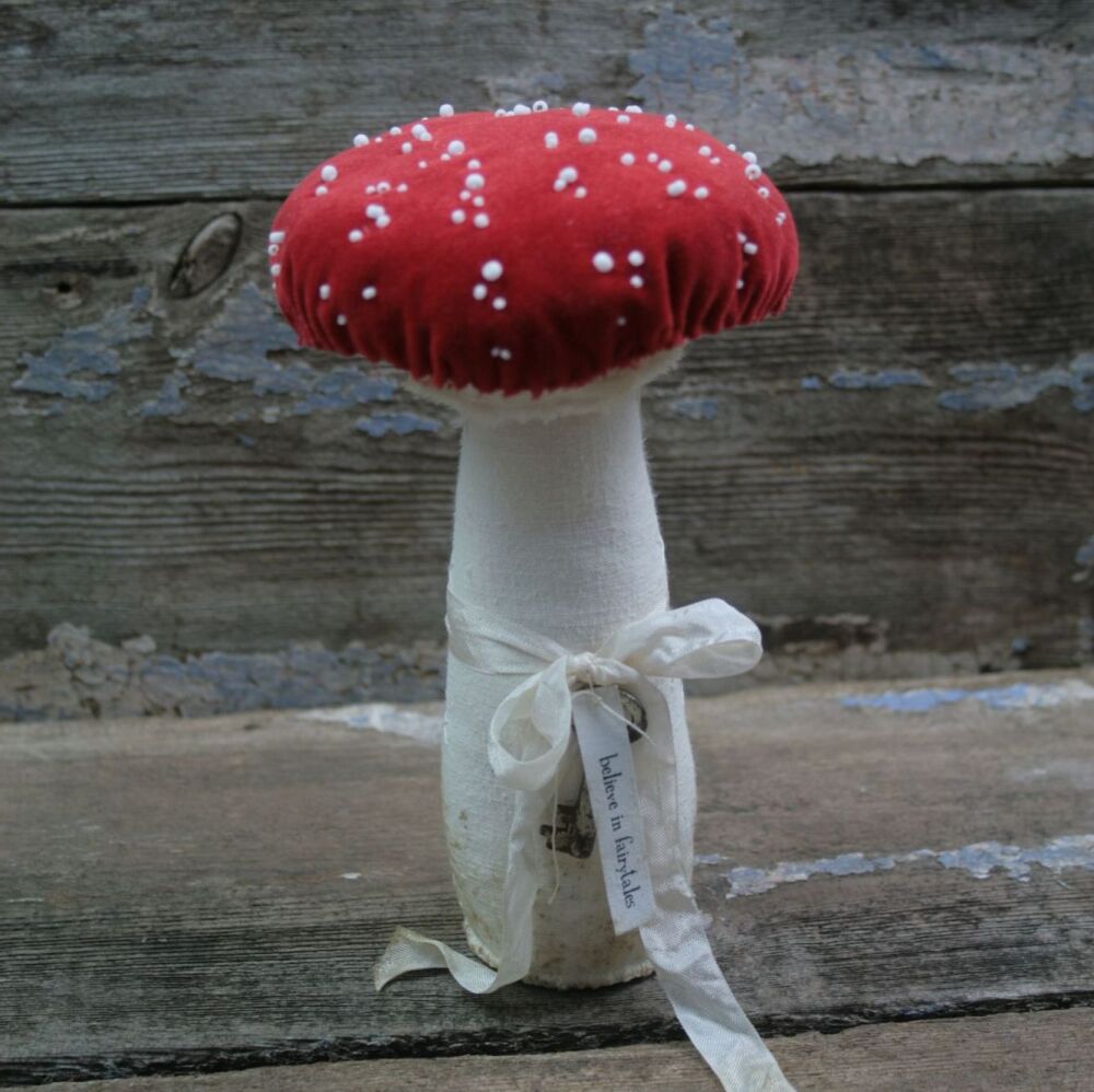 Large Single Fly Agaric