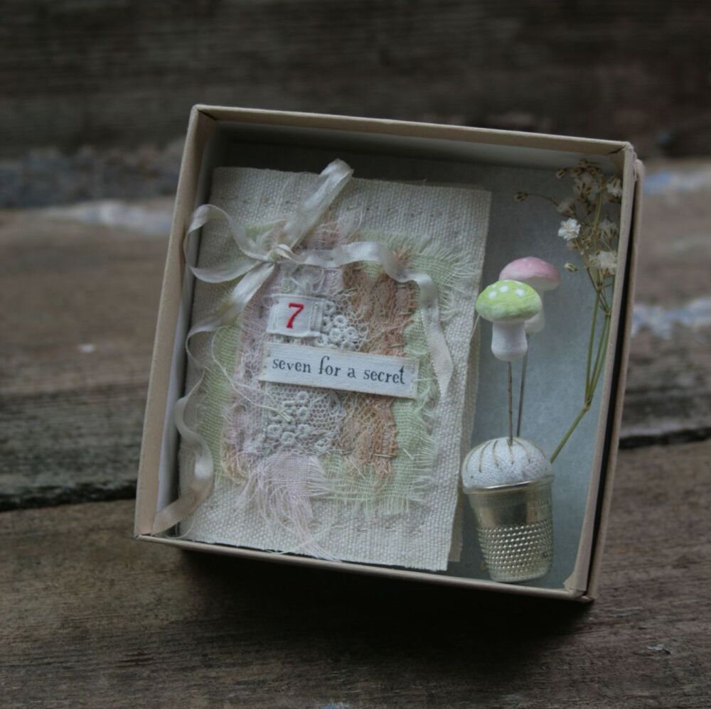 Needlebook and Pincushion Gift Set D