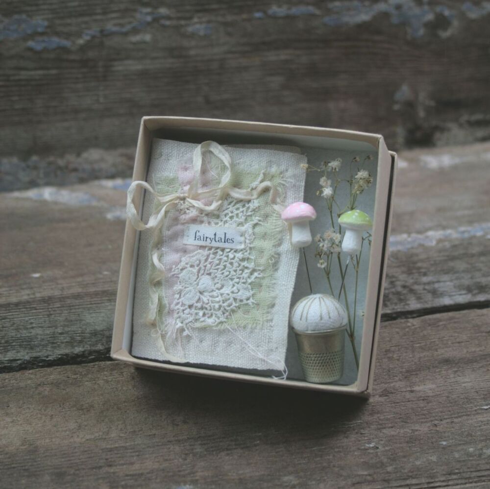Needlebook and Pincushion Gift Set F