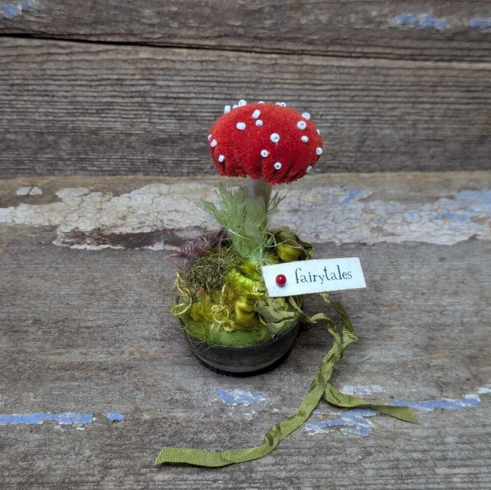 Fly Agaric Pincushion/Decoration CC