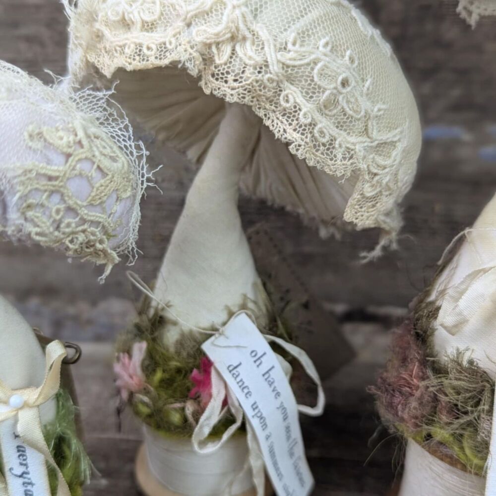 Very Pale Dusky Pink Velvet toadstool L ****REDUCED****