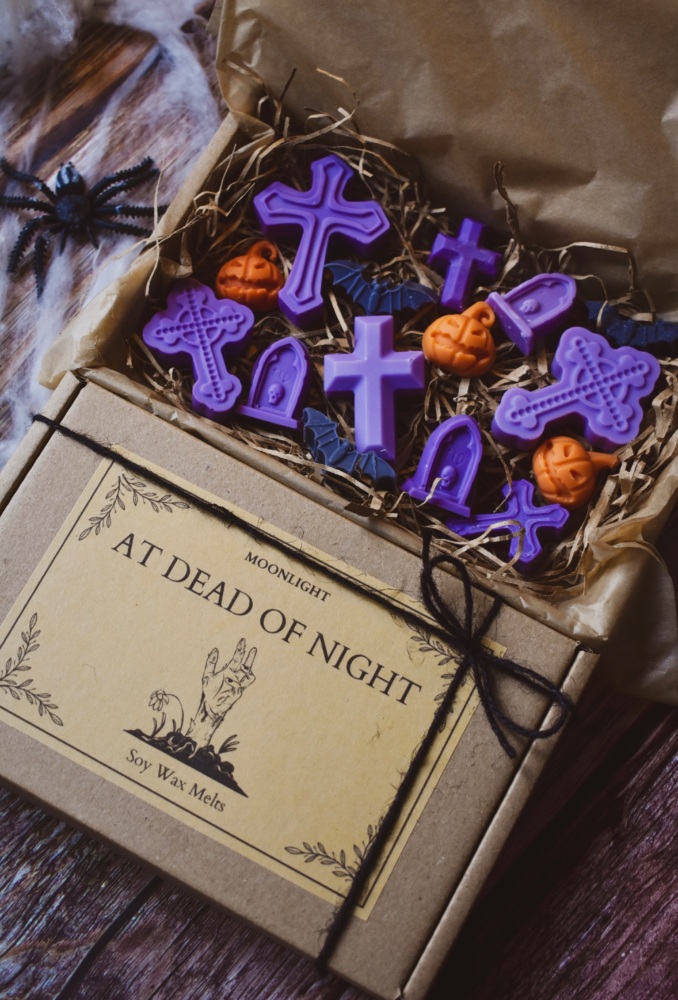 Dead of Night - Graveyard Box