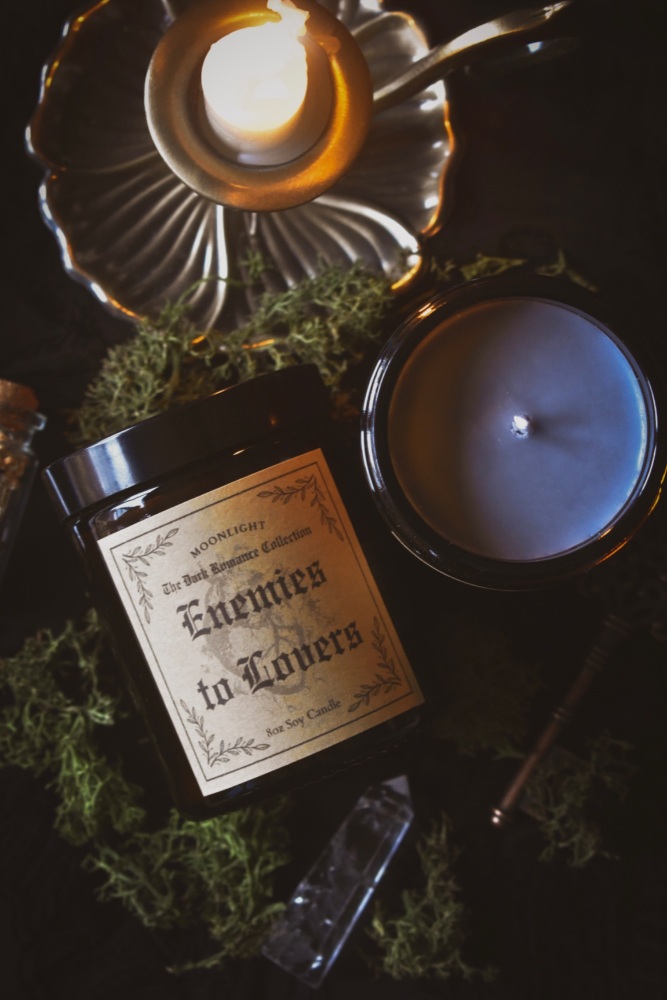 Enemies to Lovers - 8oz Soy Candle