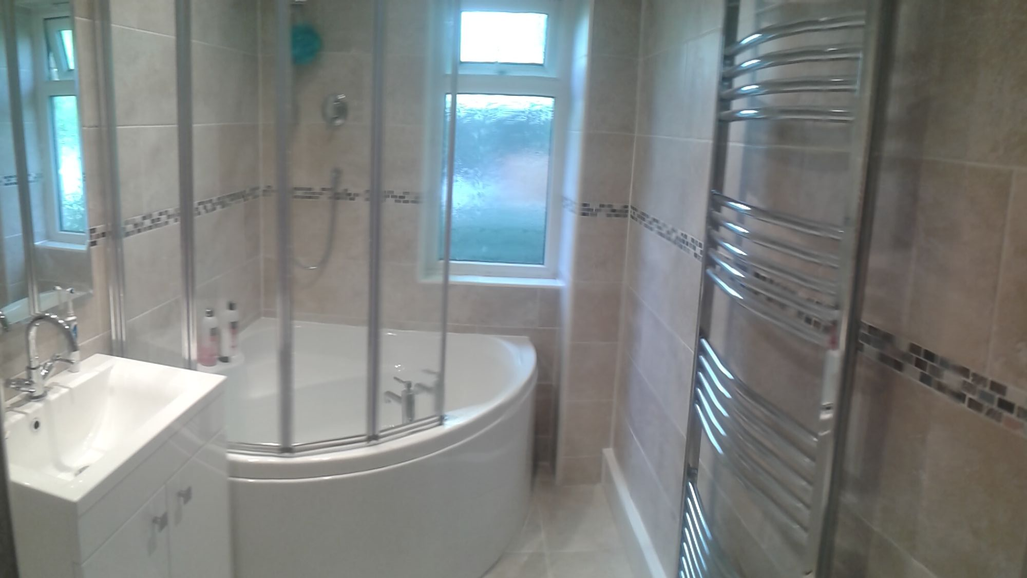 Beautiful small functional bathroom