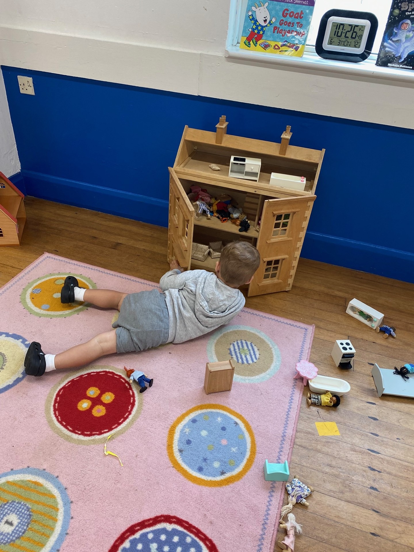 boy dolls houose