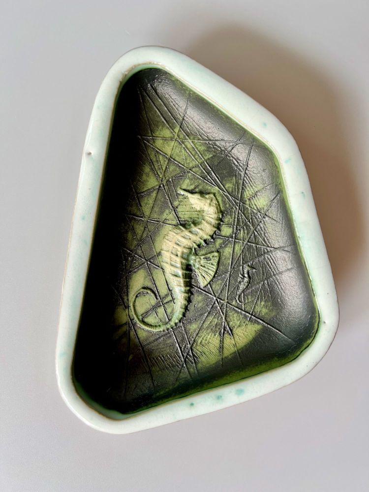 Andre Loret, "Seahorse" Sidmouth Pottery Devon - Dish