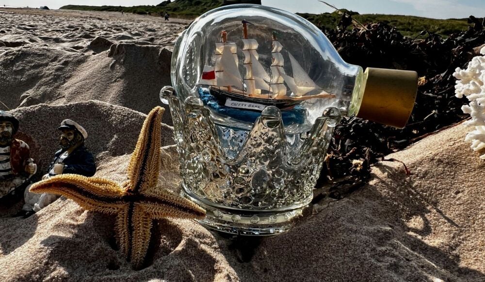 Cutty Sark - Ship in a small Dimple Bottle  - Made In York,  England