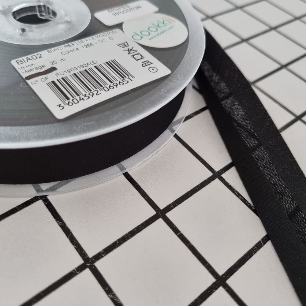 18mm Bias Binding - Black