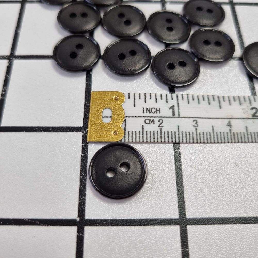 15mm 2 Hole Flat Top Buttons - Black