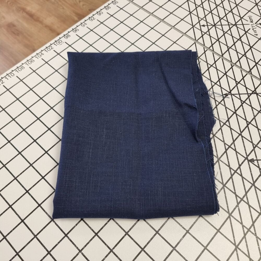 Navy Linen - REMNANT - 38cm x 140cm