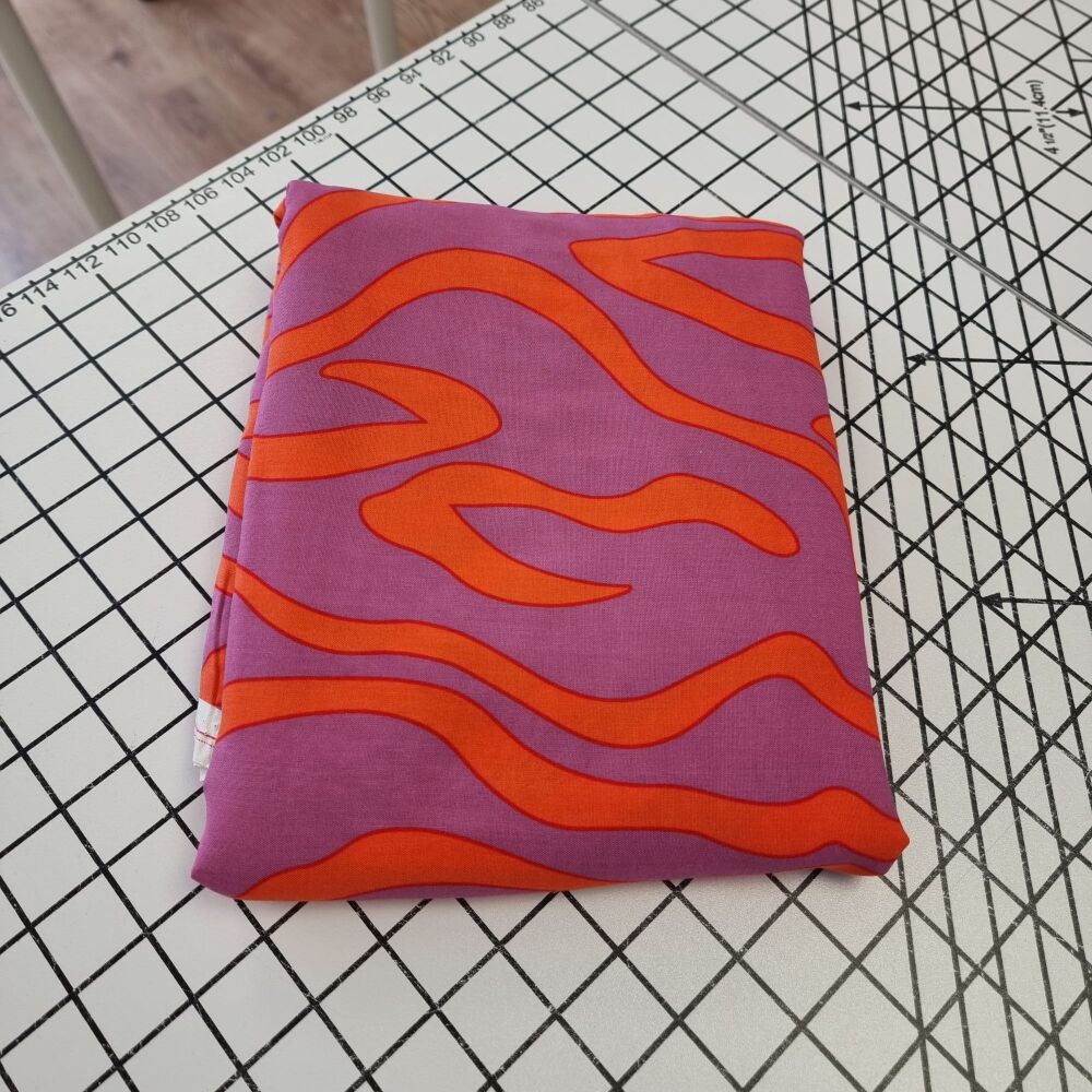 Pink & Orange Retro Swirl Viscose - REMNANT - 280cm x 140cm
