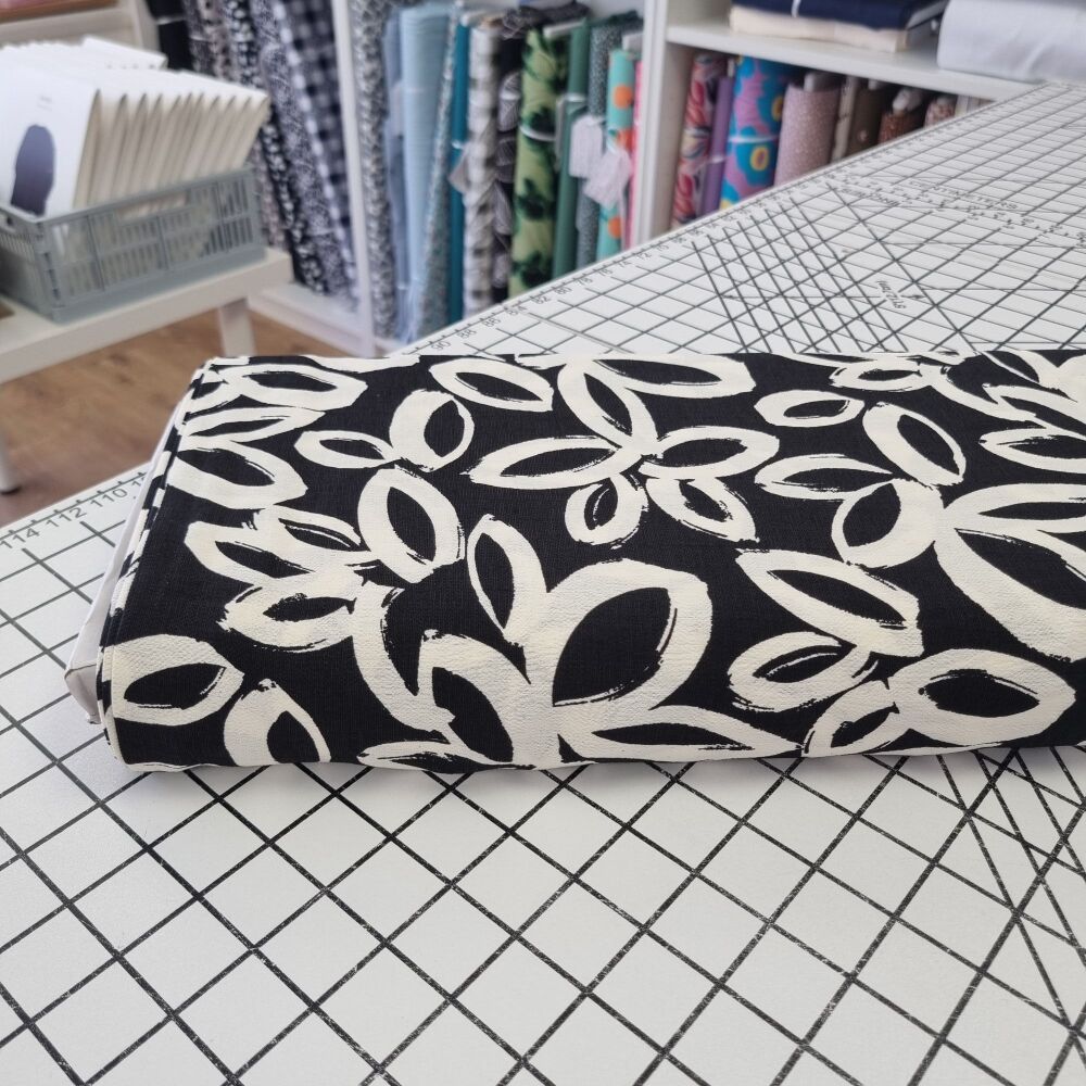 Black Airflow Flowers - Viscose
