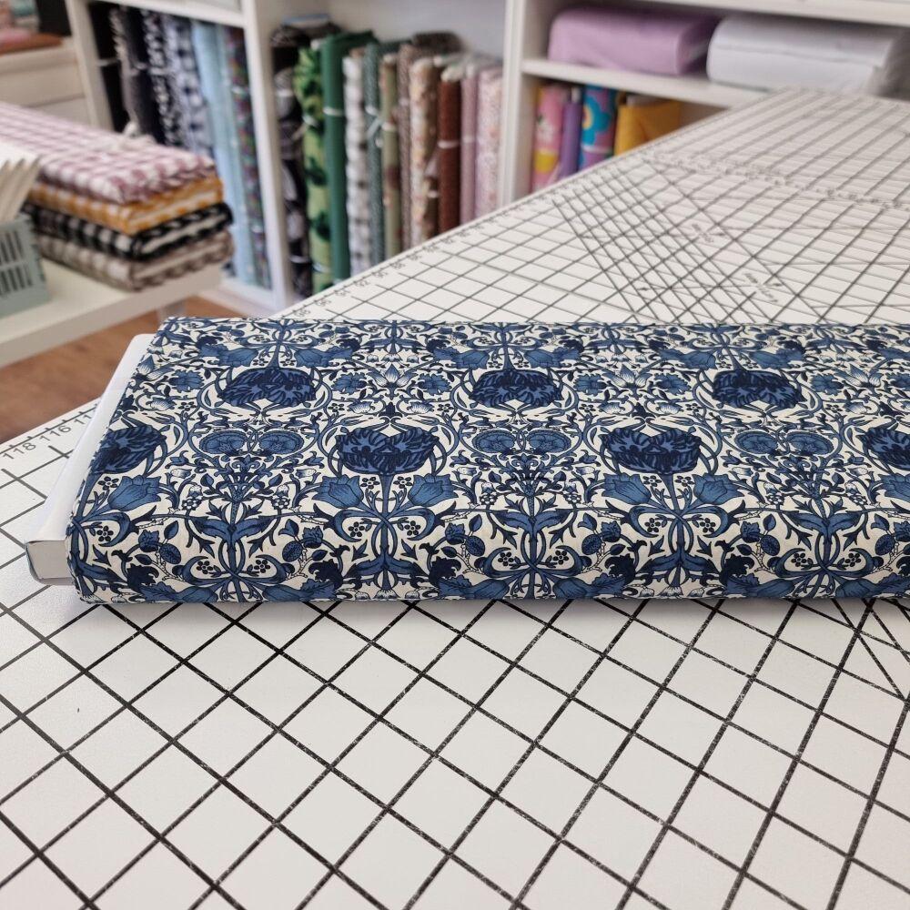China Plate - Cotton Lawn