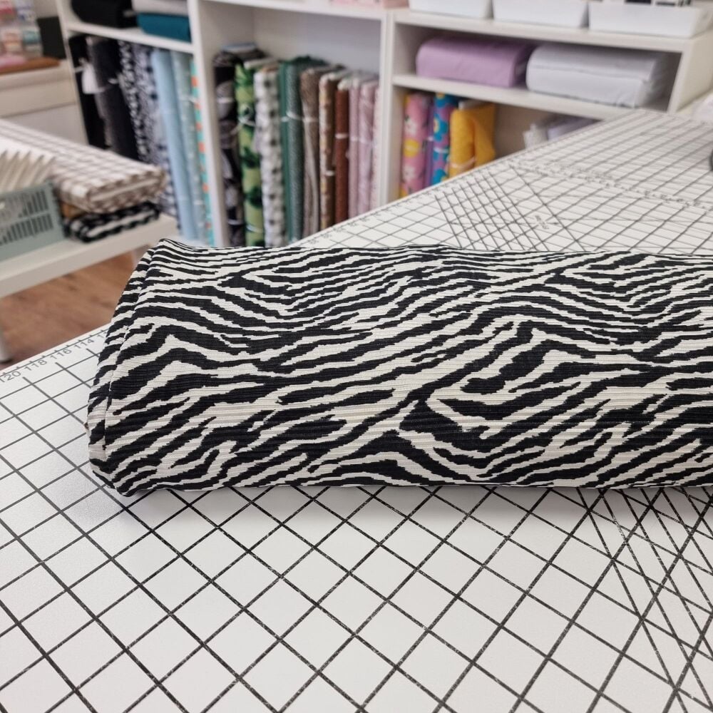 Wild Zebra - Polyester Seersucker