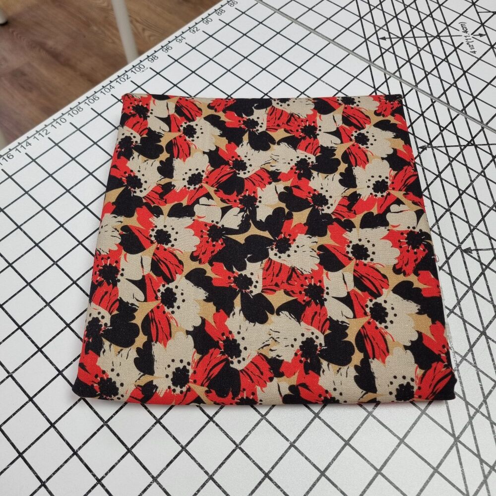 Graphic Flowers Viscose Linen - REMNANT - 182cm x 134cm