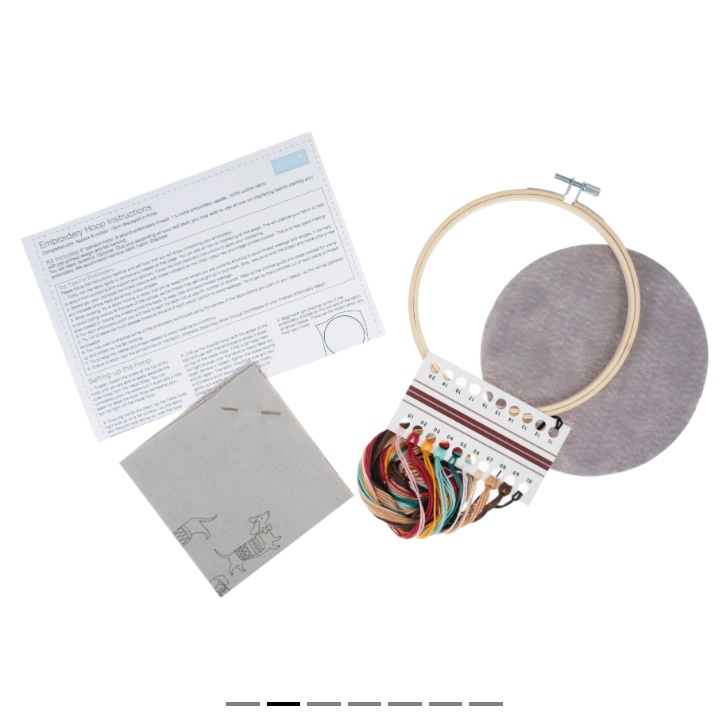 Dogs - Embroidery Hoop Craft Kit