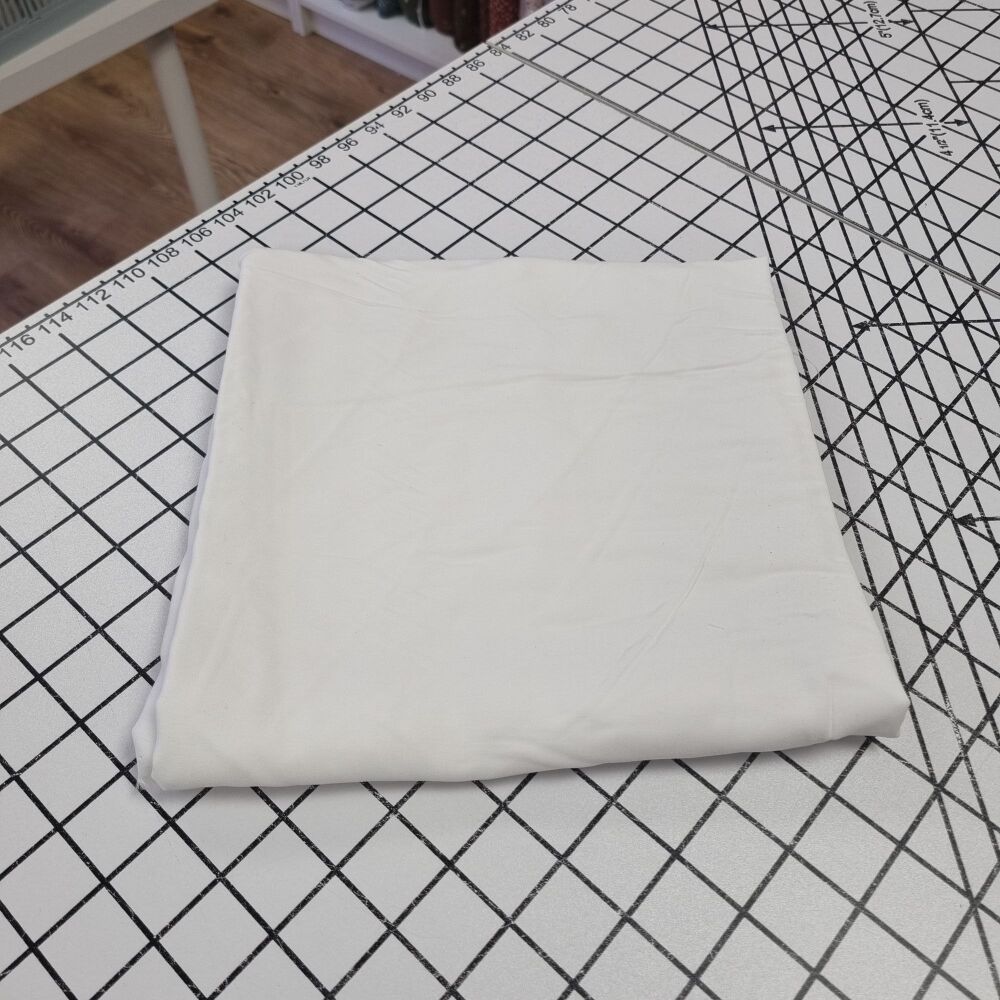 White Viscose - REMNANT - 92cm x 140cm