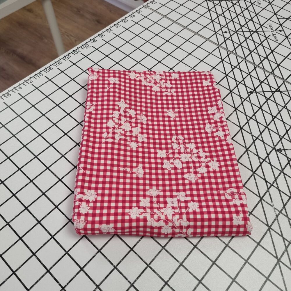 Pink Floral Gingham Viscose - REMNANT - 130cm x 140cm