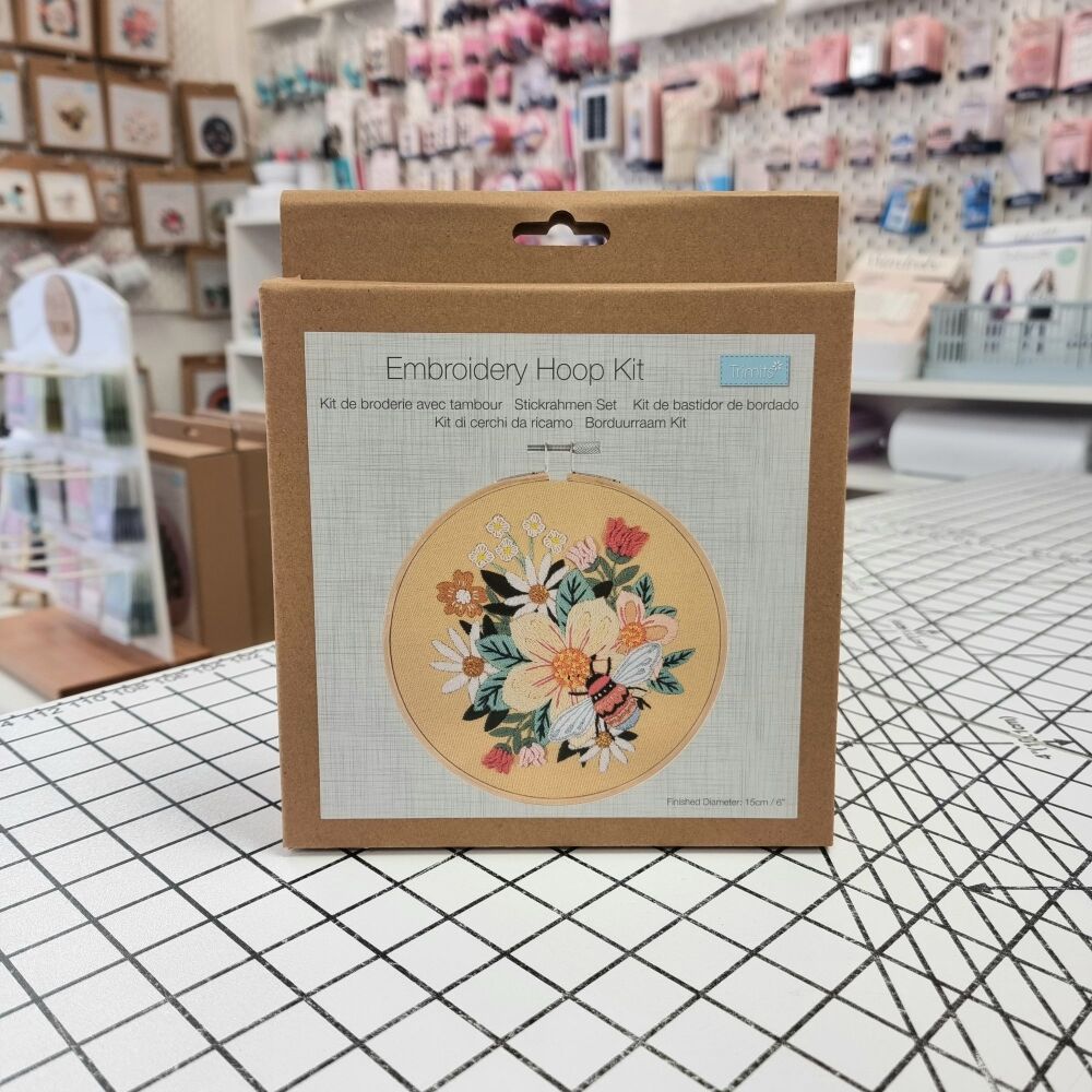 Buzzy Bee - Embroidery Hoop Craft Kit