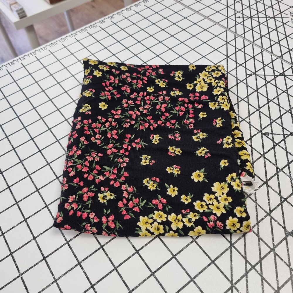 Sweeping Floral Viscose - REMNANT - 56cm x 140cm