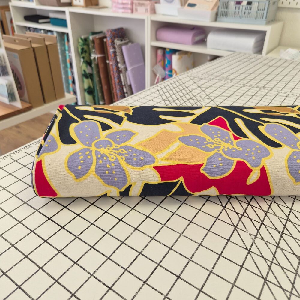 Graphic Bloom - Viscose Linen