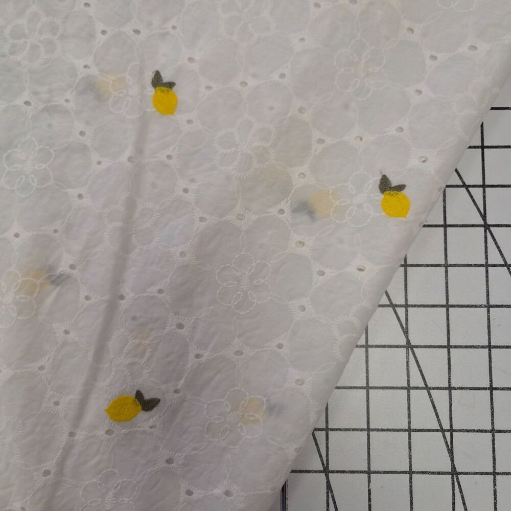 Lemons - Broderie Anglaise