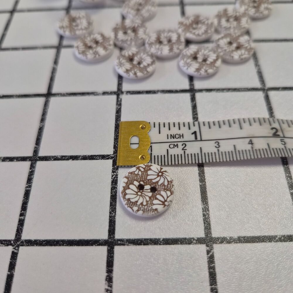 15mm Two-Tone Flower Design Buttons - Brown