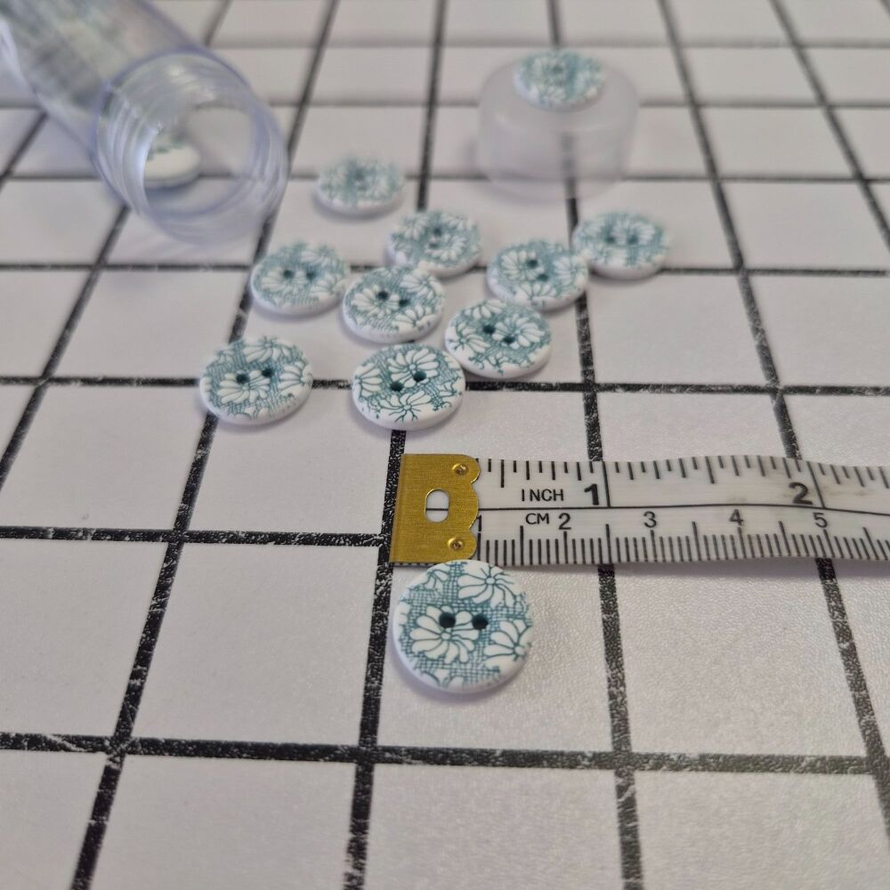 15mm Two-Tone Flower Design Buttons - Turquoise