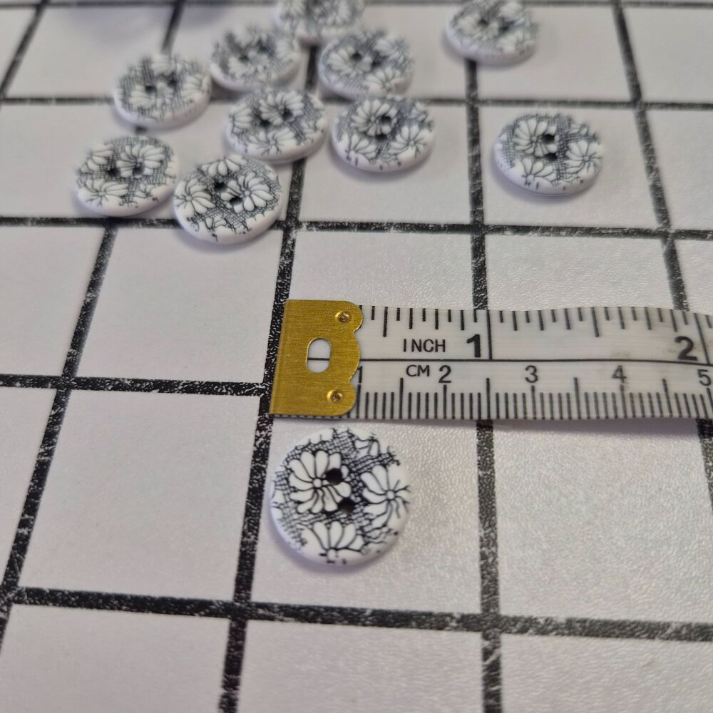 15mm Two-Tone Flower Design Buttons - Black