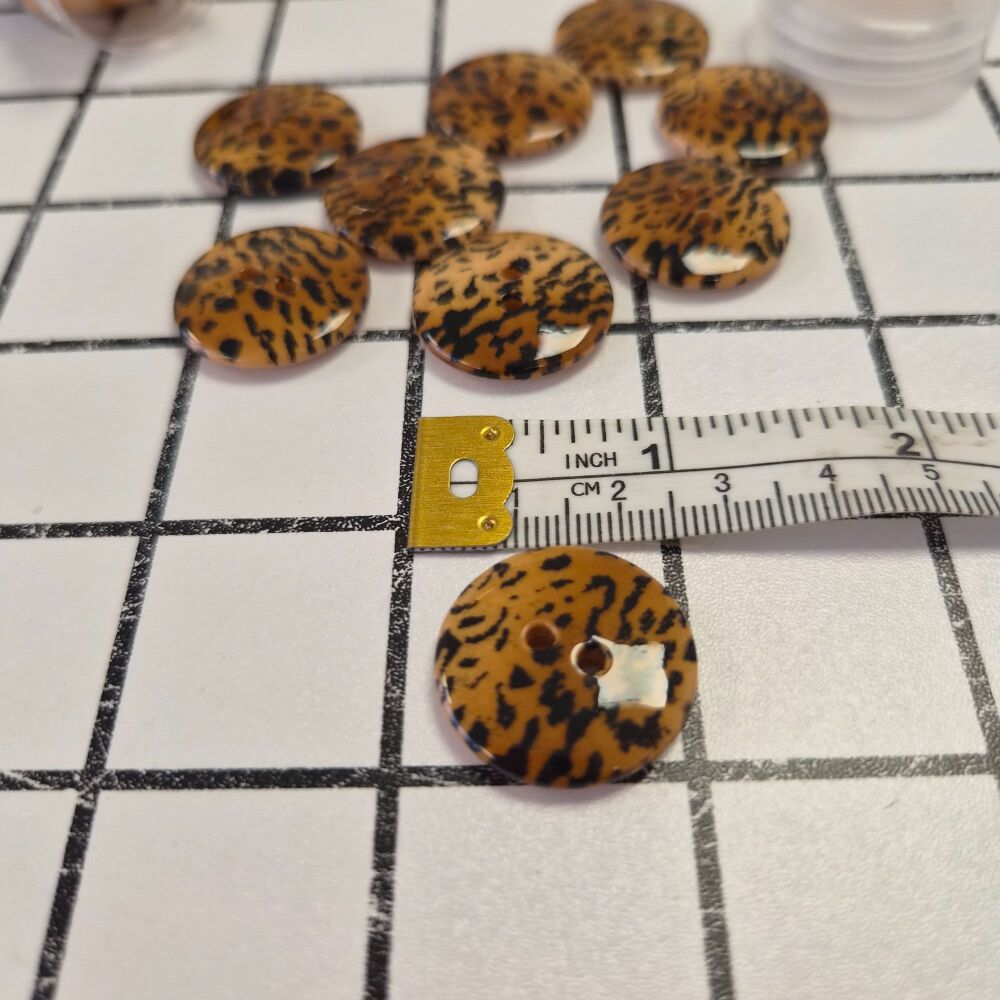 23mm Leopard Print Buttons
