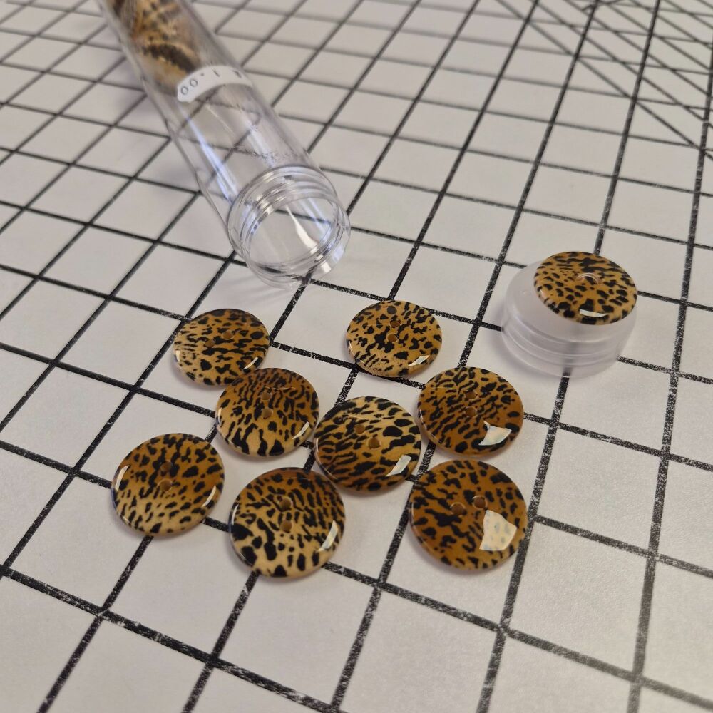 25mm Leopard Print Buttons