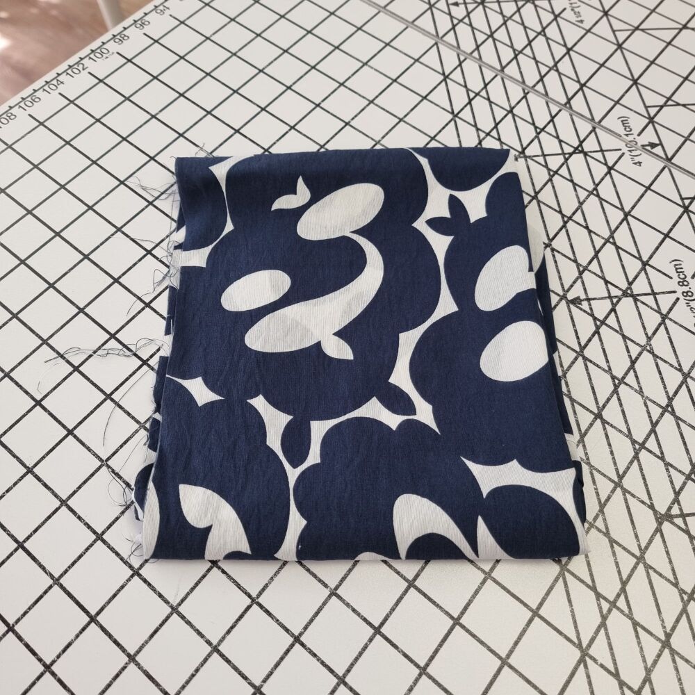 Retro Dream Viscose - REMNANT - 37cm x 140cm