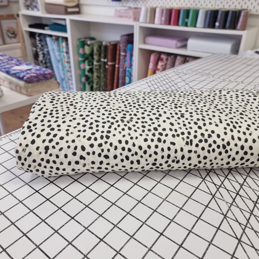 White Spots - Lyocell Viscose