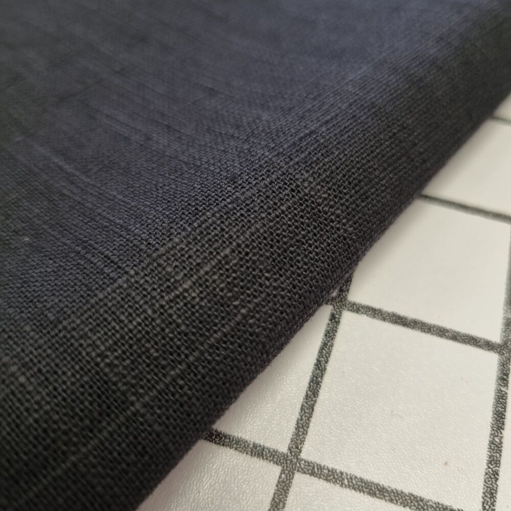 Black Linen - REMNANT - 116cm x 140cm