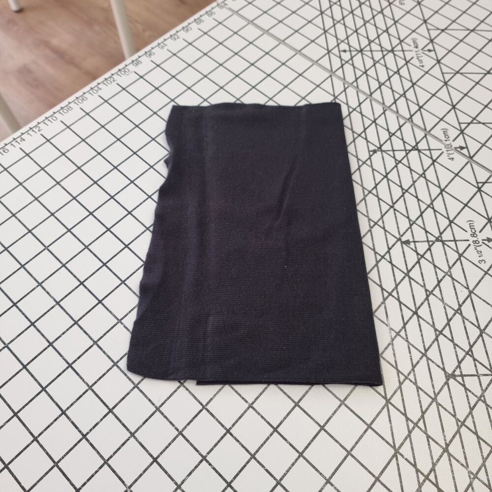 Black Ribbing - REMNANT - 32cm x 30cm
