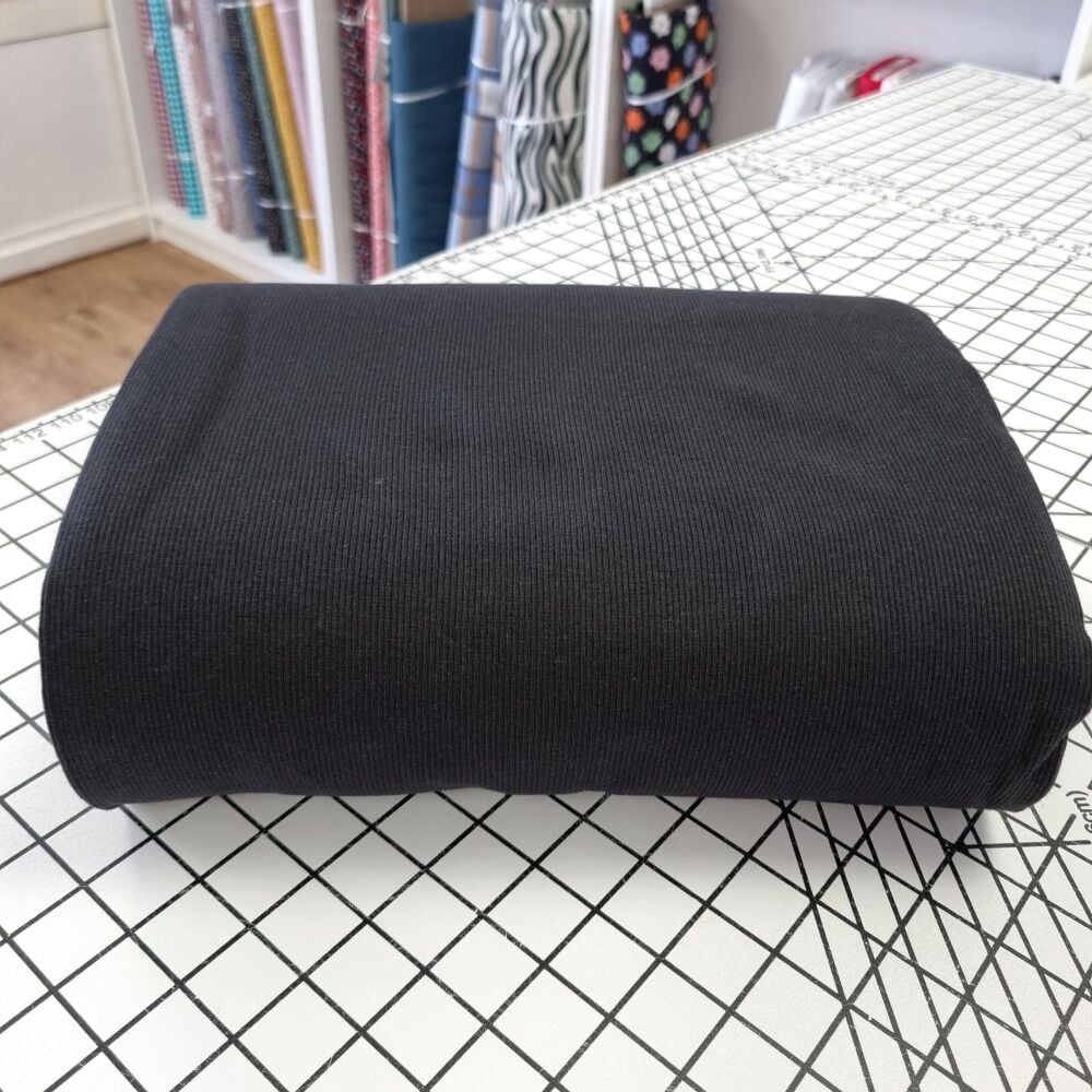 Black Ribbing - REMNANT - 32cm x 30cm