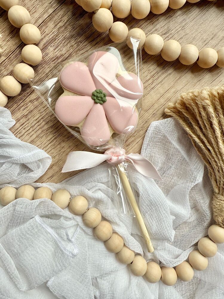 Flower cookie pop