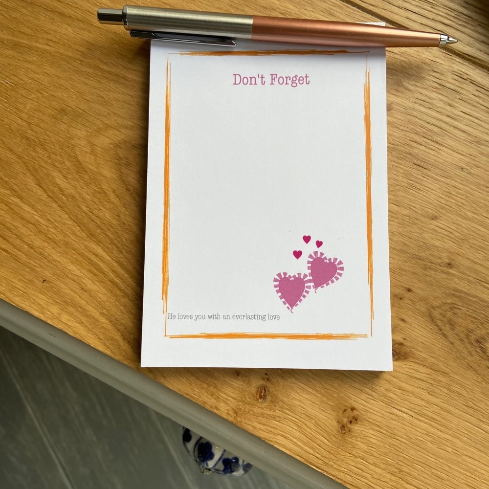 Don't Forget  note pad / pink heart