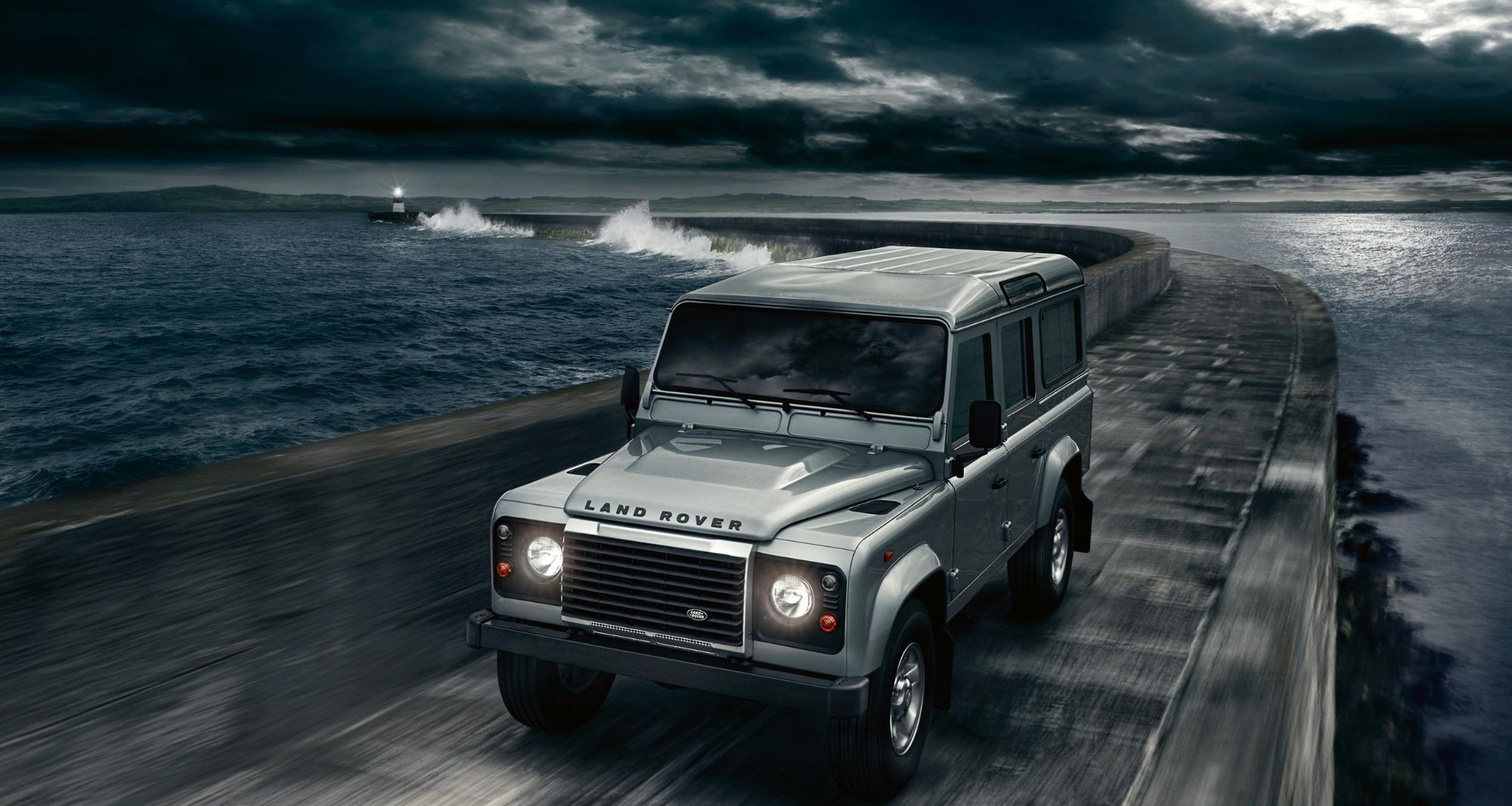 UK Autocare - The Best Land Rover Defender Mechanics in Perrth and Western Australia