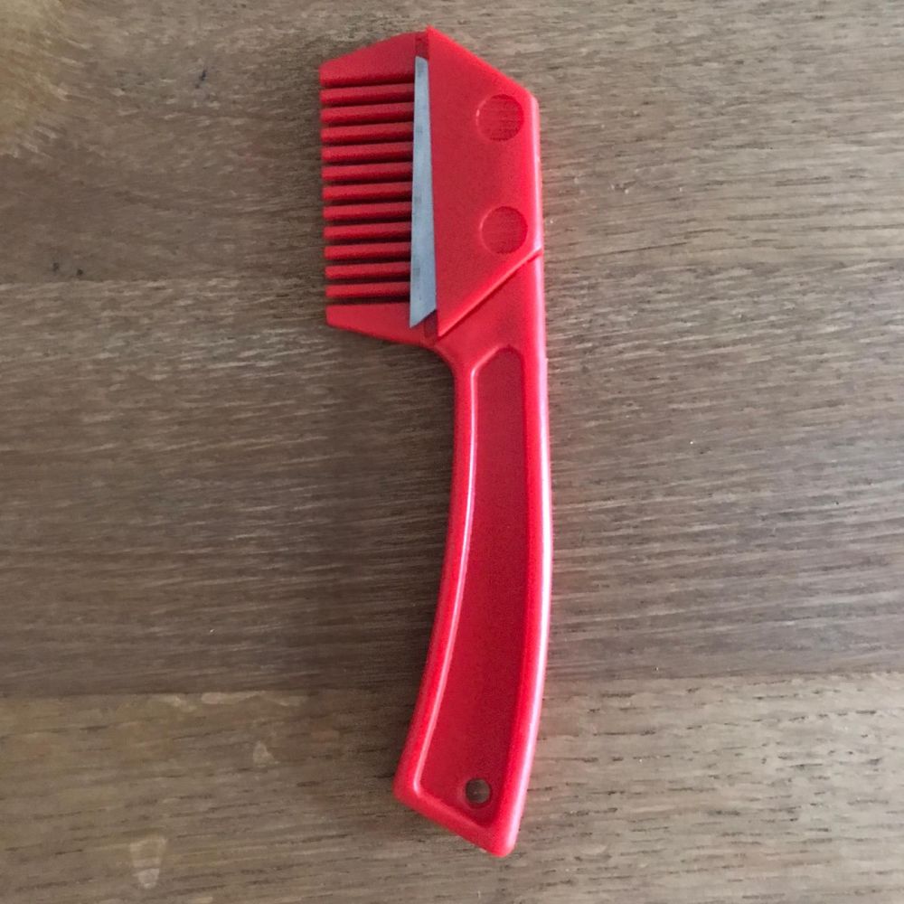 Mane Comb, 3-in-1, Red