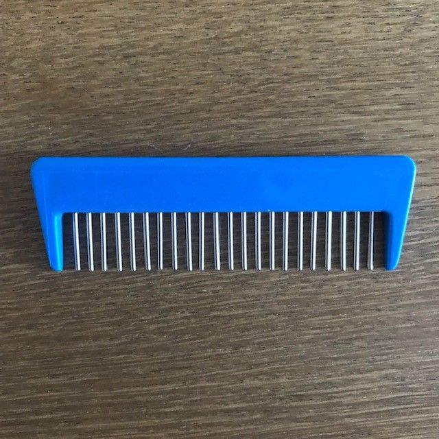 Grooma Comb, Blue
