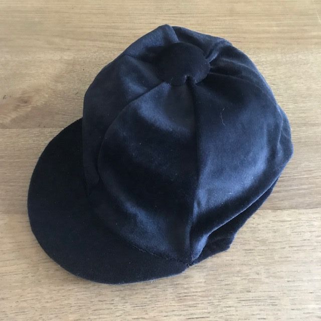 Hat Cover, Velvet, Black, Medium