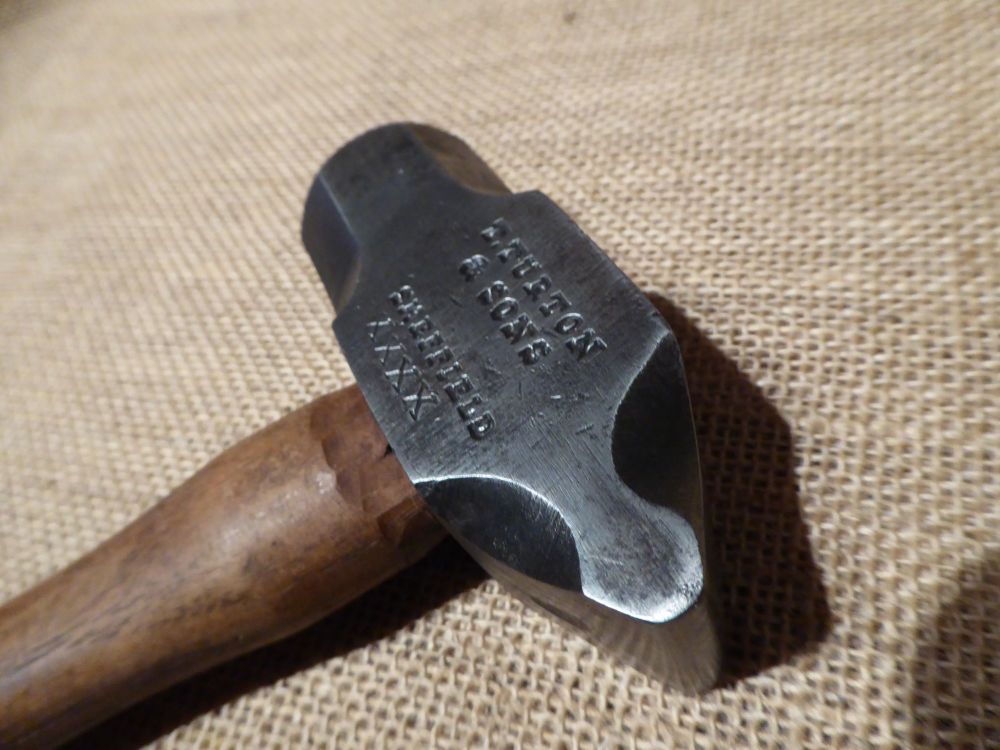 T Turton & Sons - Sheffield - No.1115 Metal Working Hammer