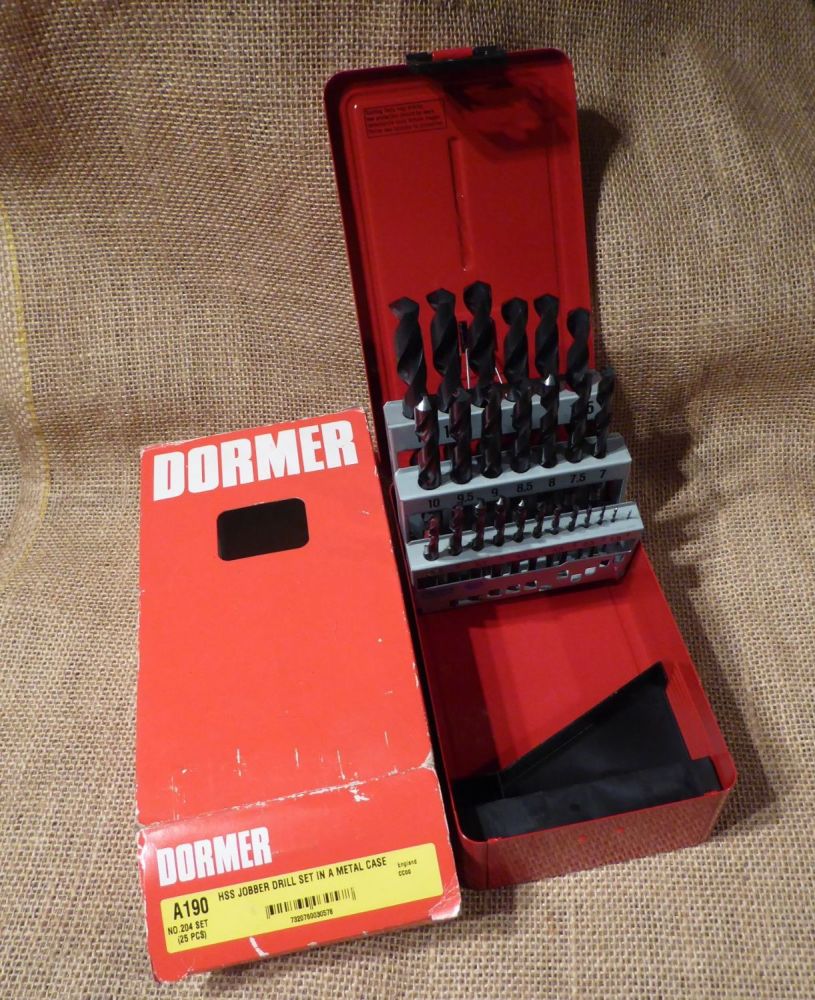 Dormer A190 No.204 HSS Jobber Drill Set In A Metal Case (25pcs)